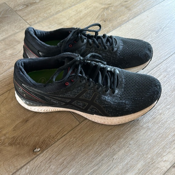 Men's GEL-NIMBUS 22 Knit Running Shoes - Picture 2 of 10